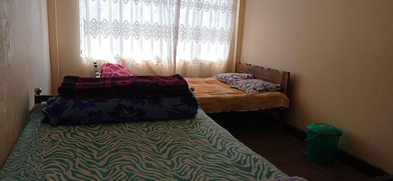 Backpackers Hub Hostel Darjeeling  Bagian luar foto